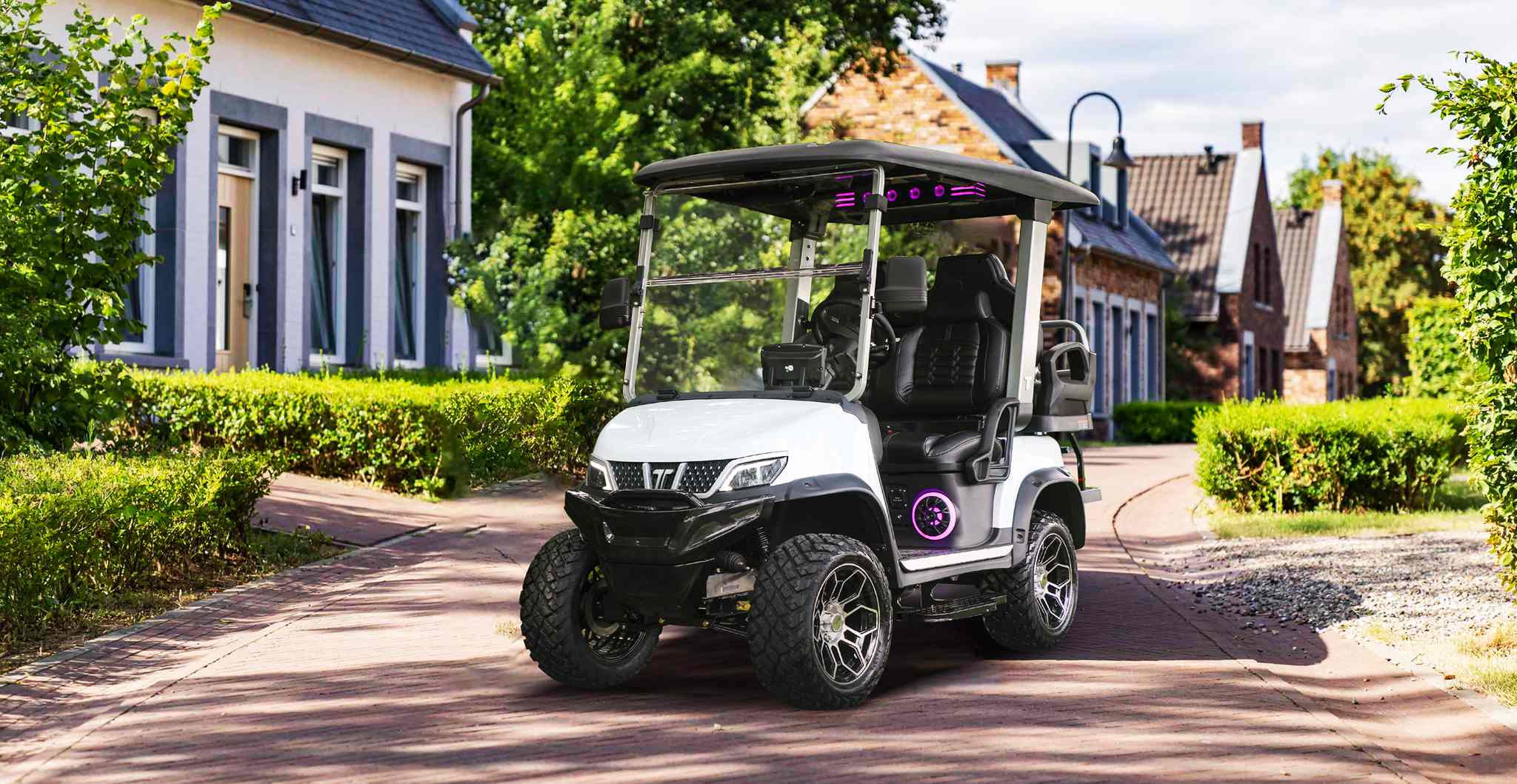 Tara 4 Seater Utility Task Vehicle on Golf Course